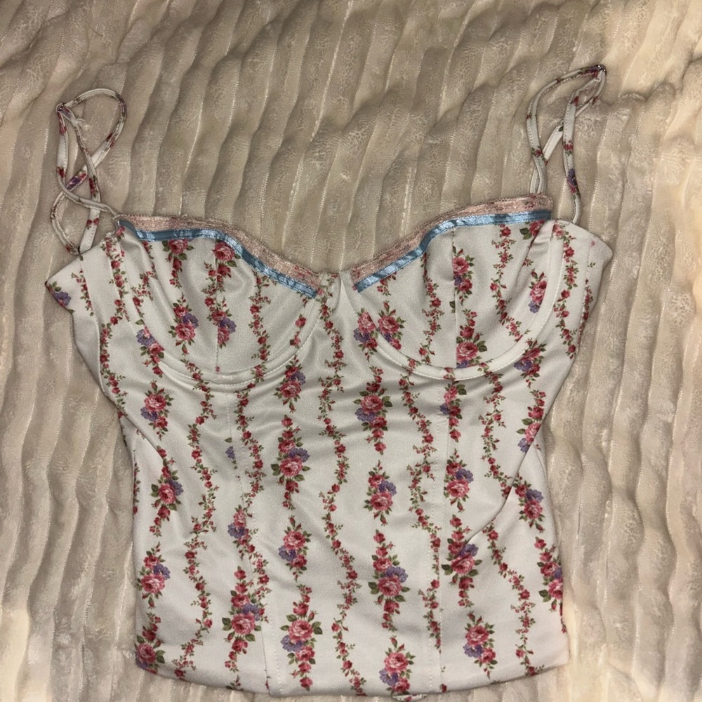 Edikted Indira Printed Cupped Lace Up Corset in size XS